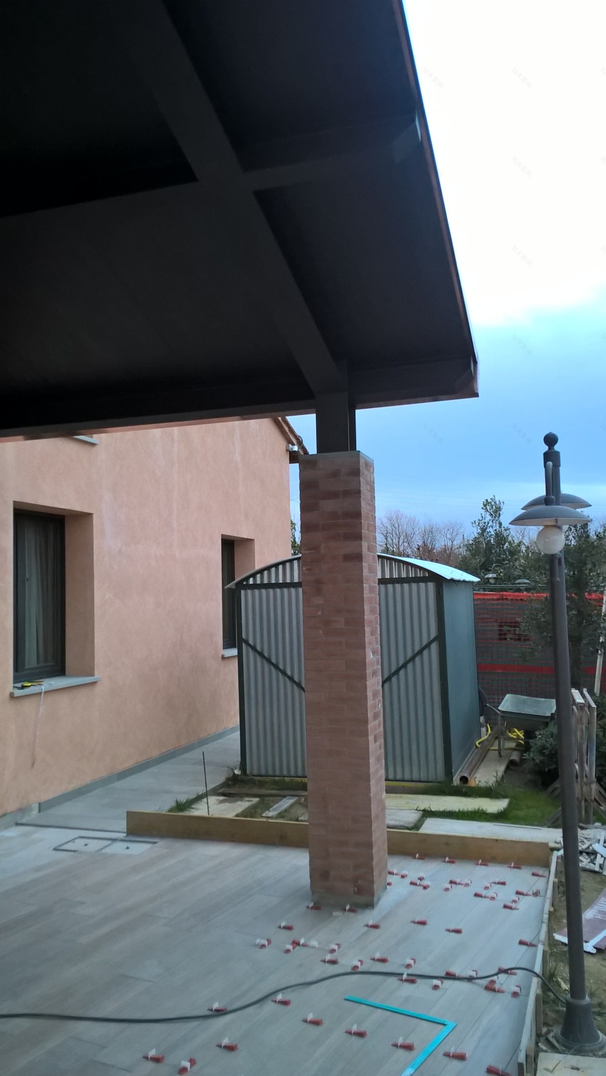 当代建筑语言与传统手工砖的融合——蒙泰尔 upo 住宅改造-11