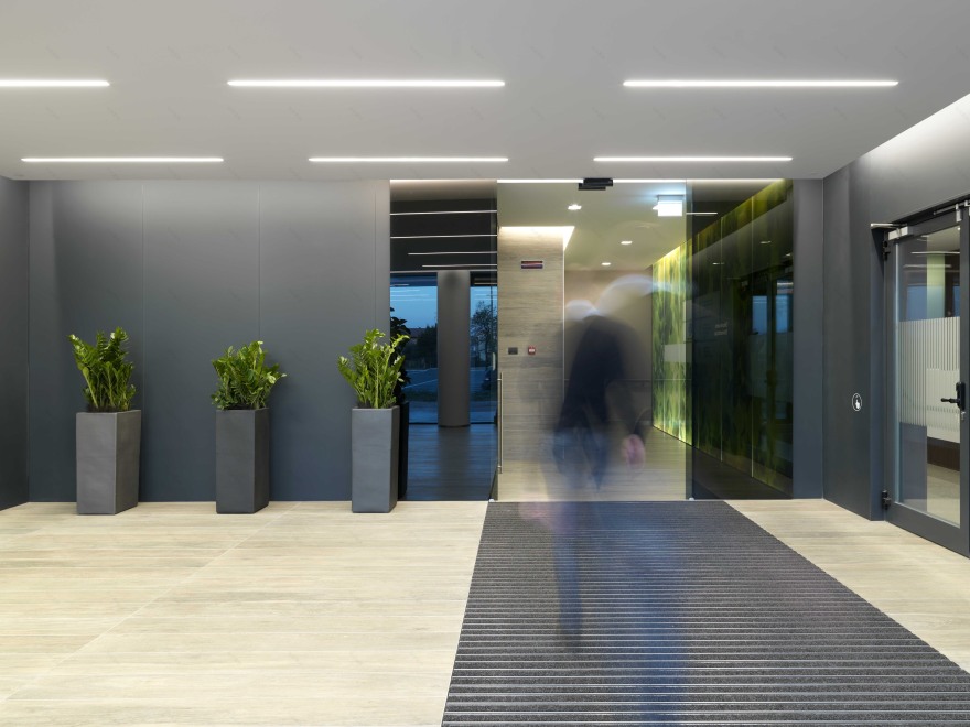 意大利私人诊所绿色建筑之美-12