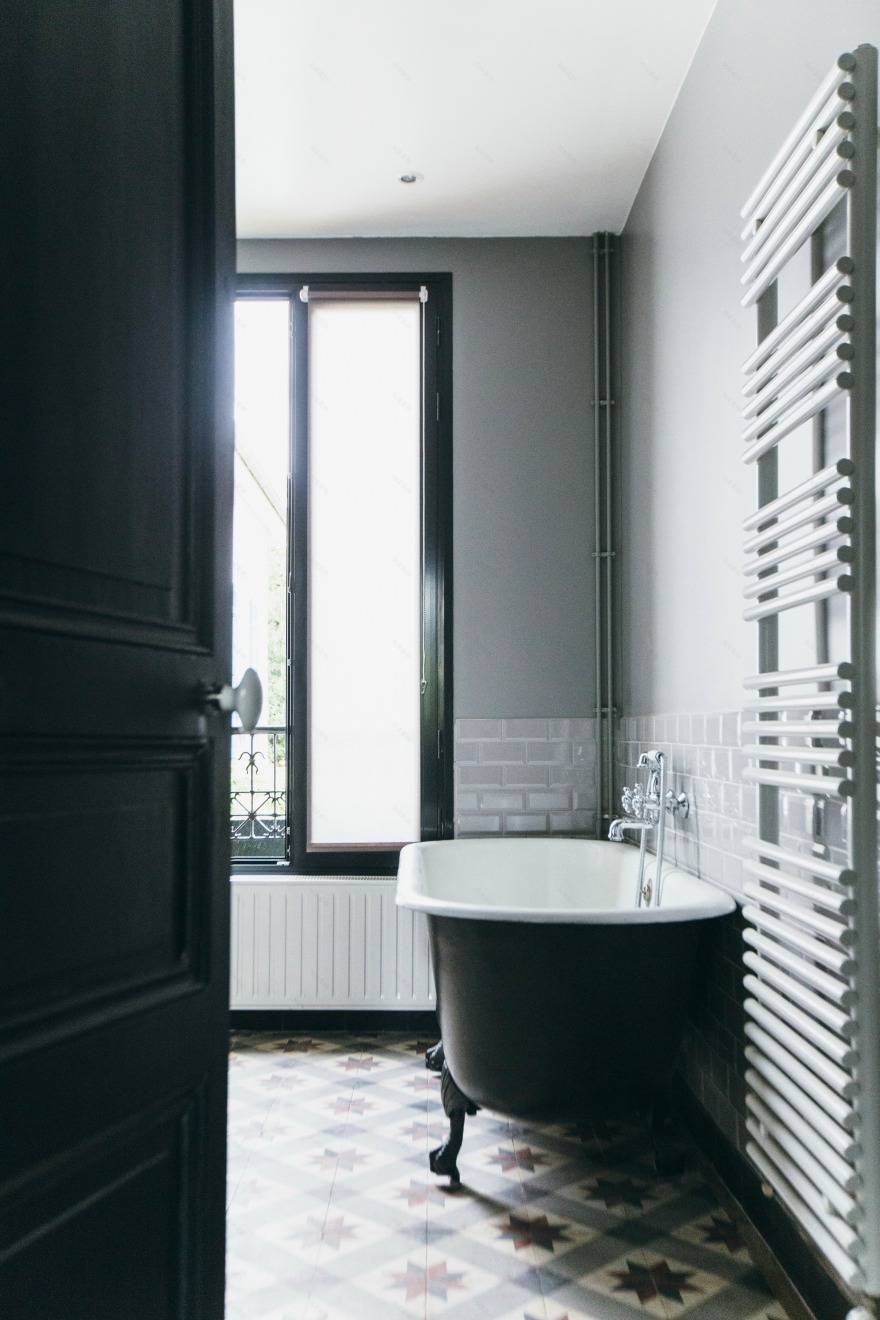 巴黎郊区百年别墅的现代重生-36