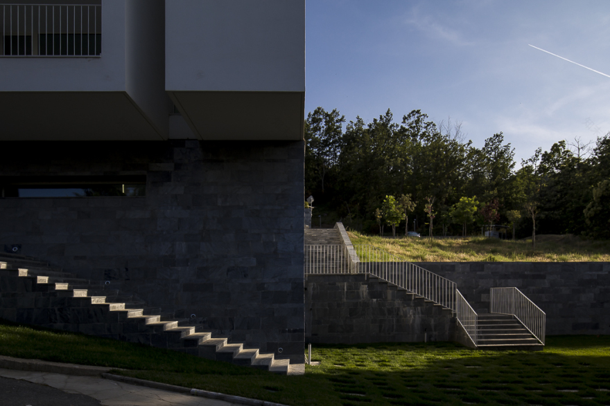 意大利 Sila 山区的生态住宅设计-2