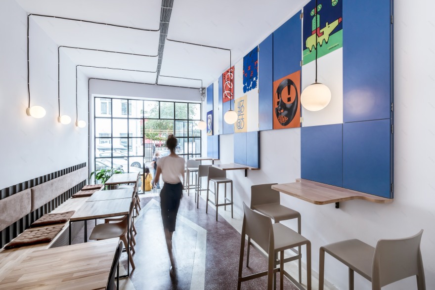 布加勒斯特的一家名为索托的咖啡酒吧,支持当地艺术家-1