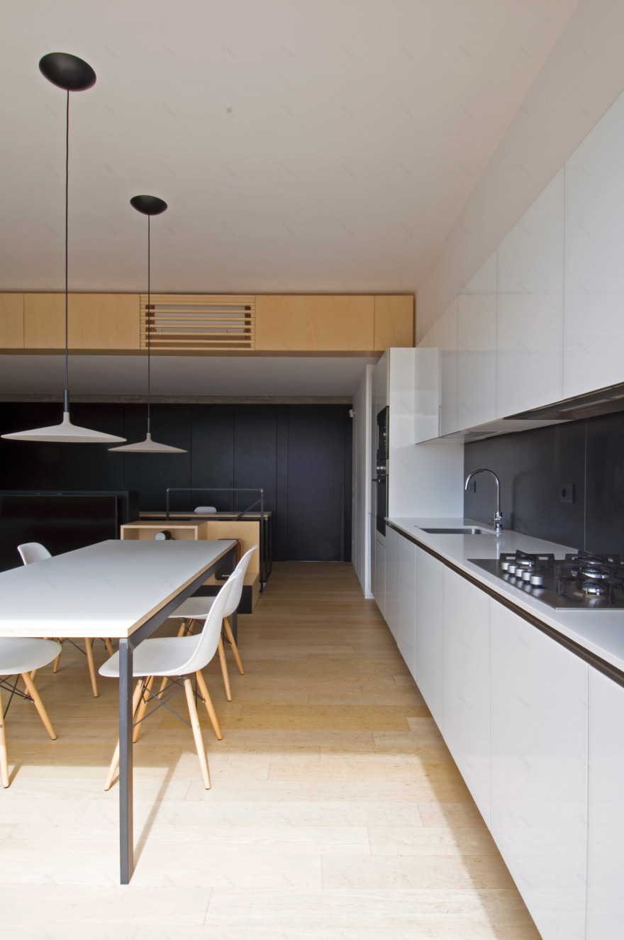 简约实用,功能齐全的家庭工作室公寓改造-10