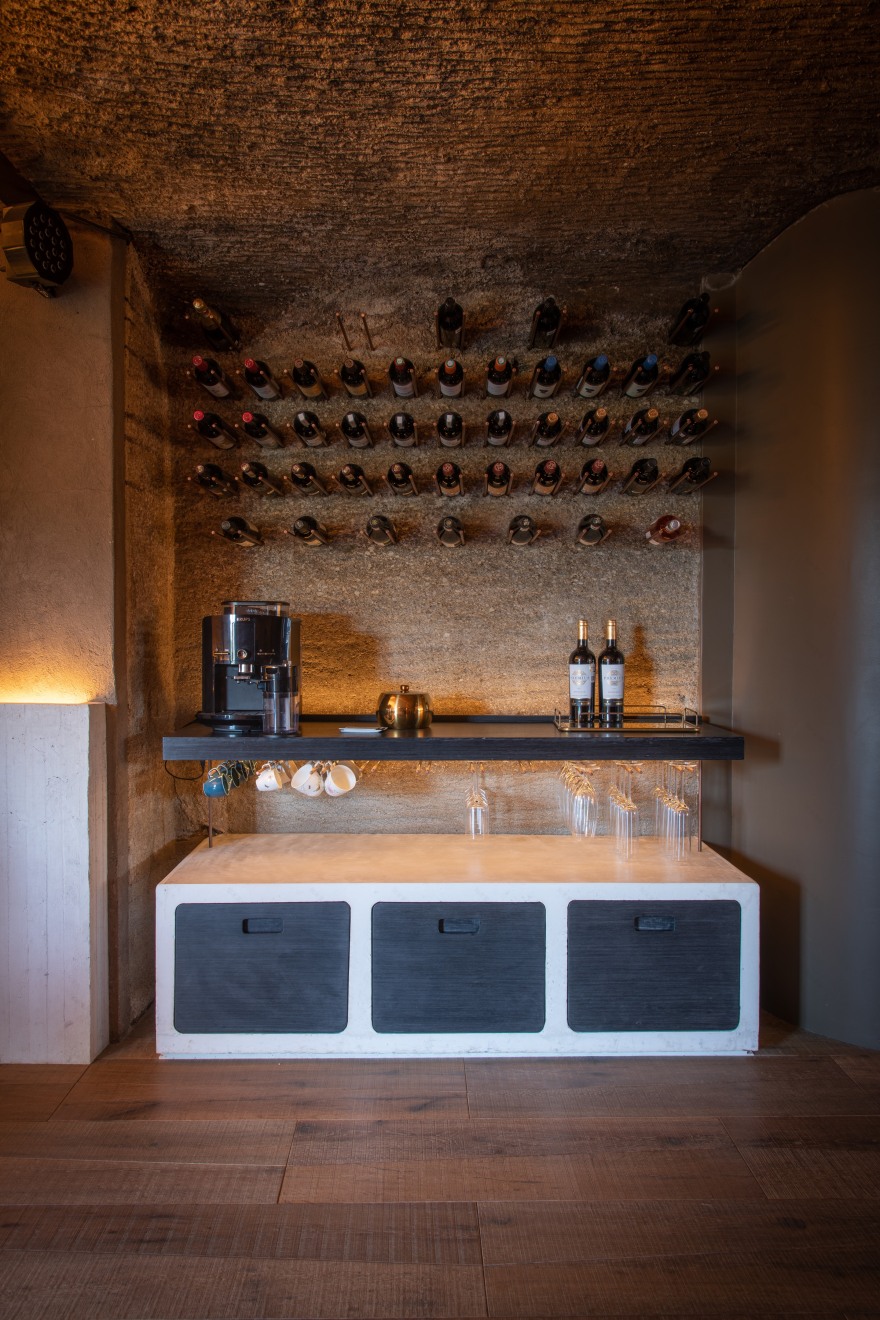 墨西哥光催化洞穴别墅-12