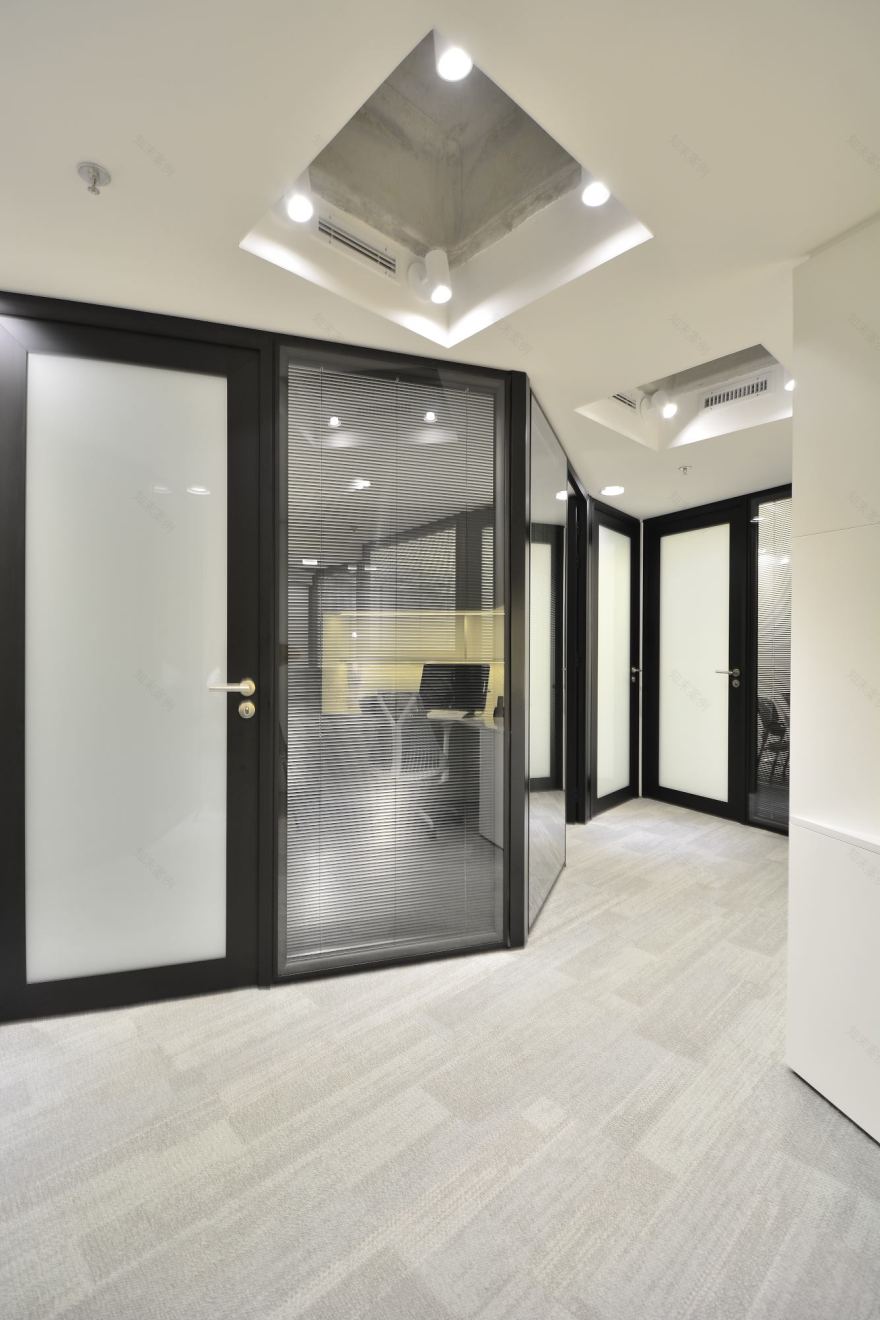 方寸之间,功能与美学的平衡-15