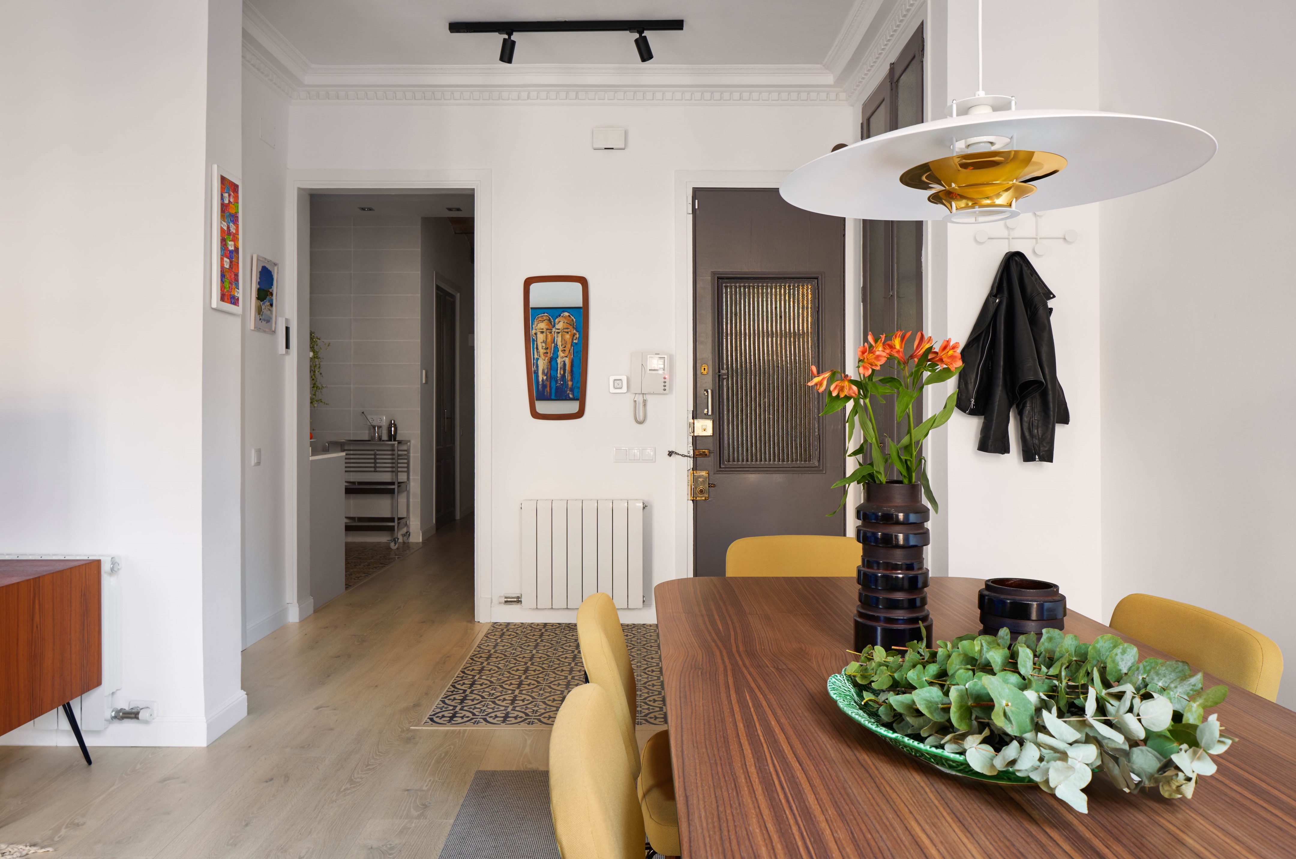 巴塞罗那圣安东尼公寓的混搭风设计丨西班牙巴塞罗那-1