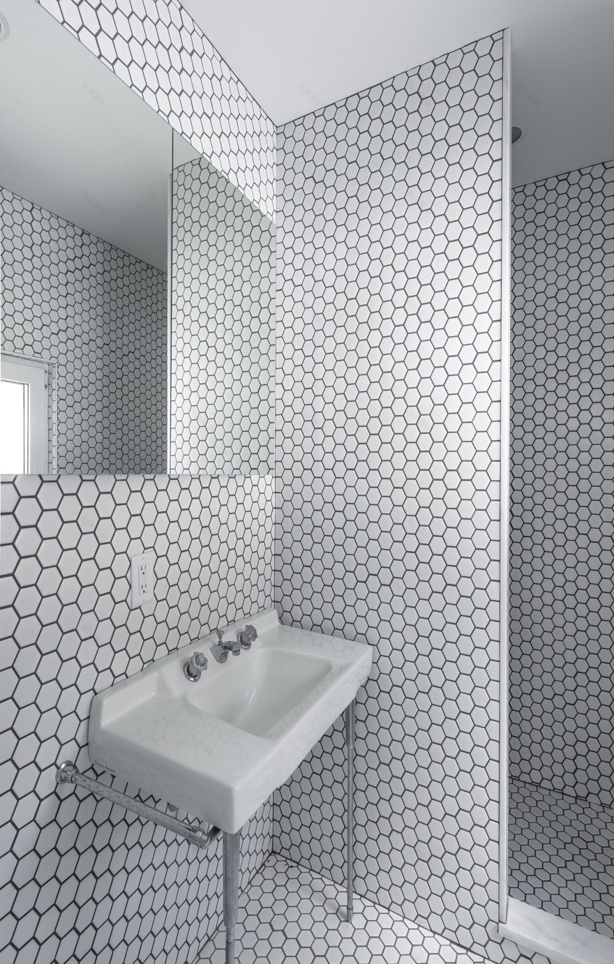 Vermont 冬日小屋——绿色山脉中的艺术与生活-9