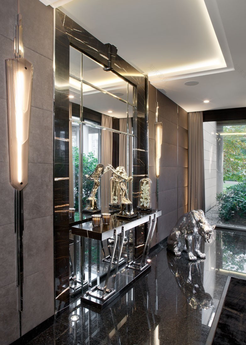 黑寓 BAJERSOKOL team 设计 | 艺术装饰风格公寓-1