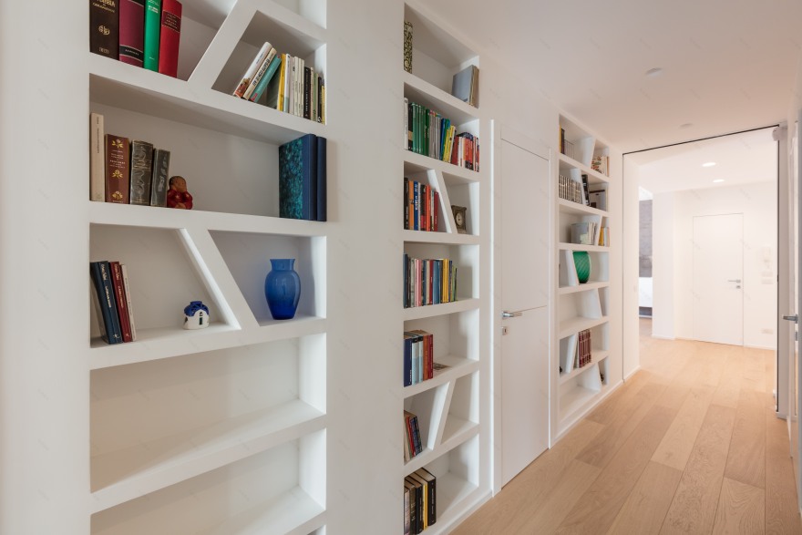 罗马现代公寓,优雅与温馨的完美融合-2