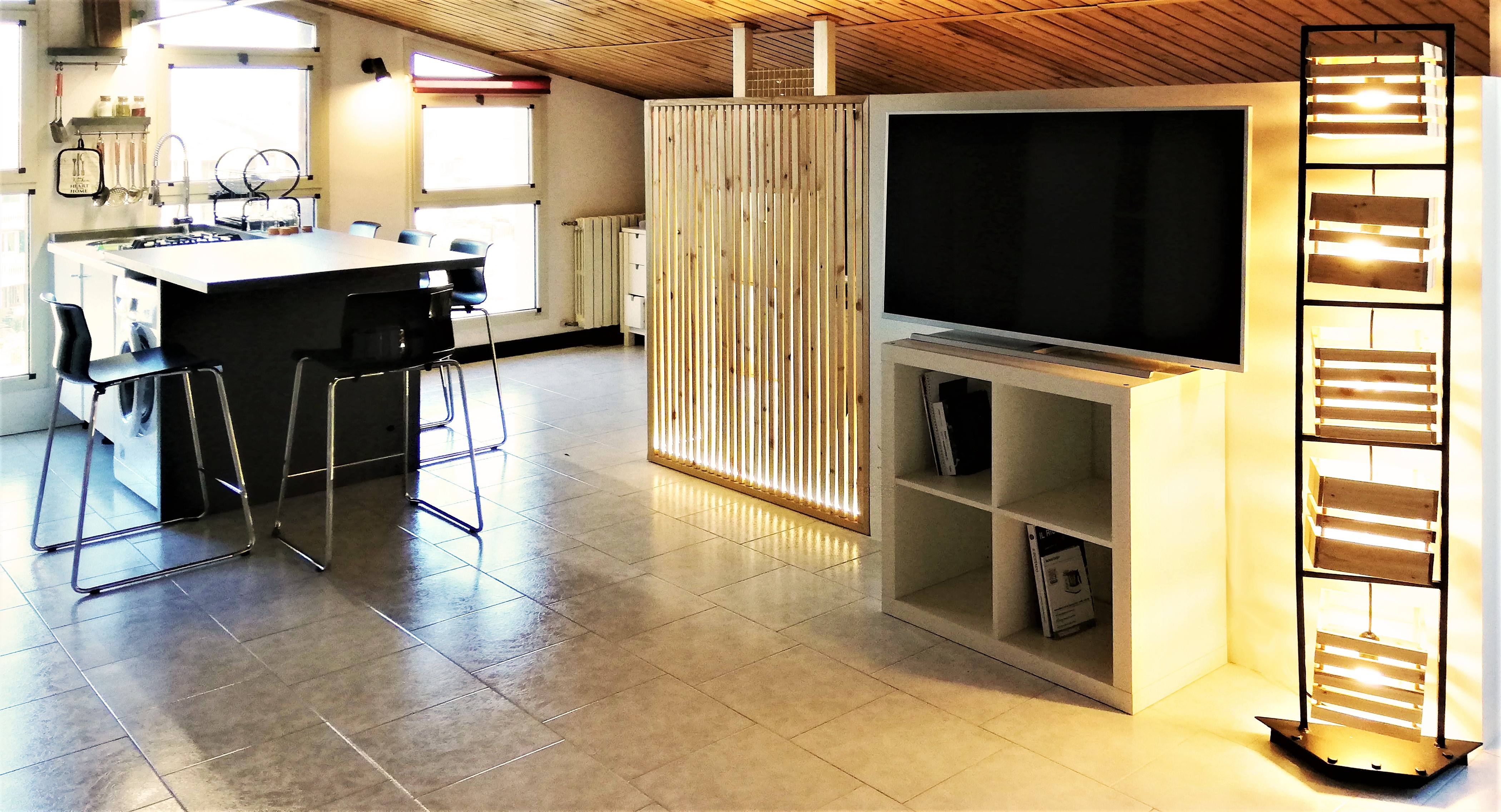 单间公寓翻新 点亮生活空间-0