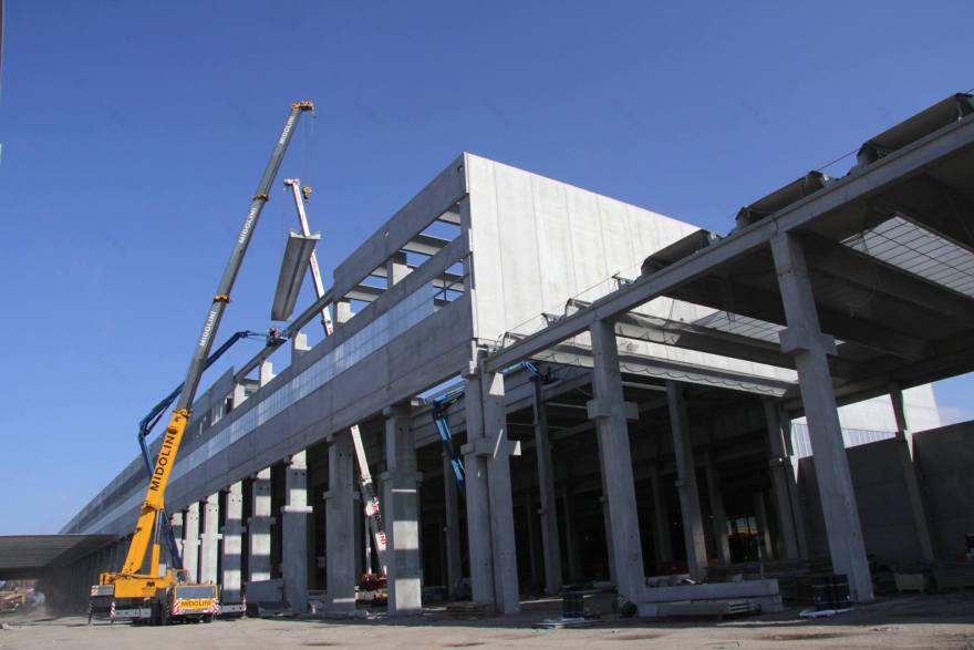 意大利钢铁工厂的现代化改造-9