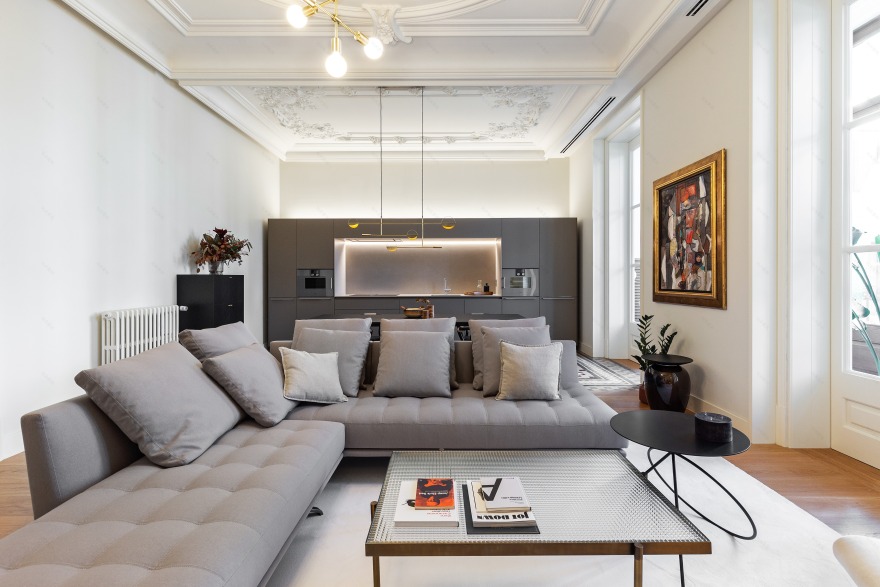 巴塞罗那现代主义建筑中的优雅家居-10