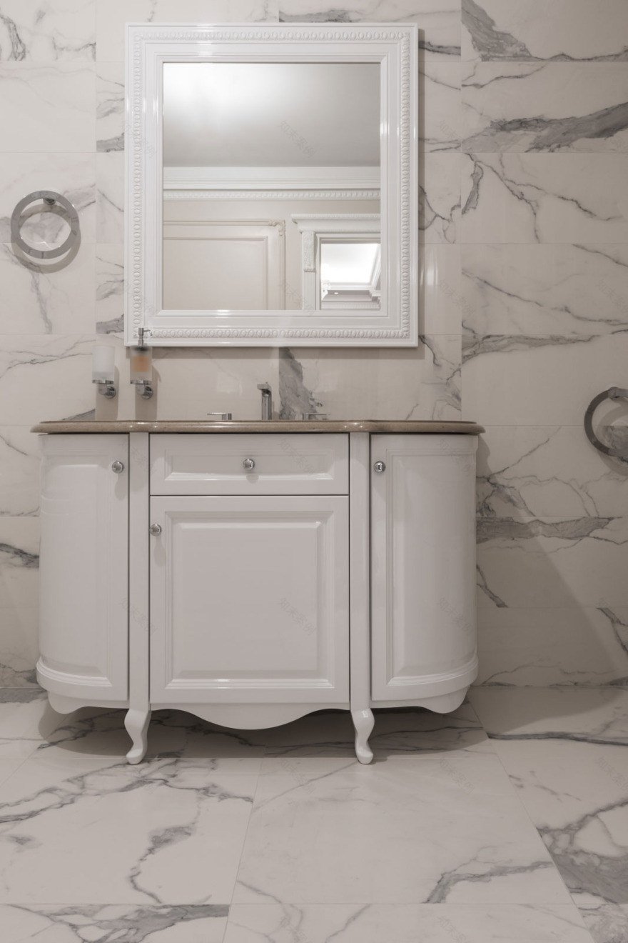 融合经典与时尚的 Gafencu 49 Penthouse 设计-15