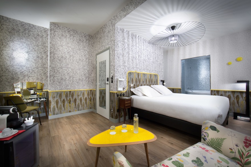 巴黎彩色艺术酒店“红蜡笔”-22