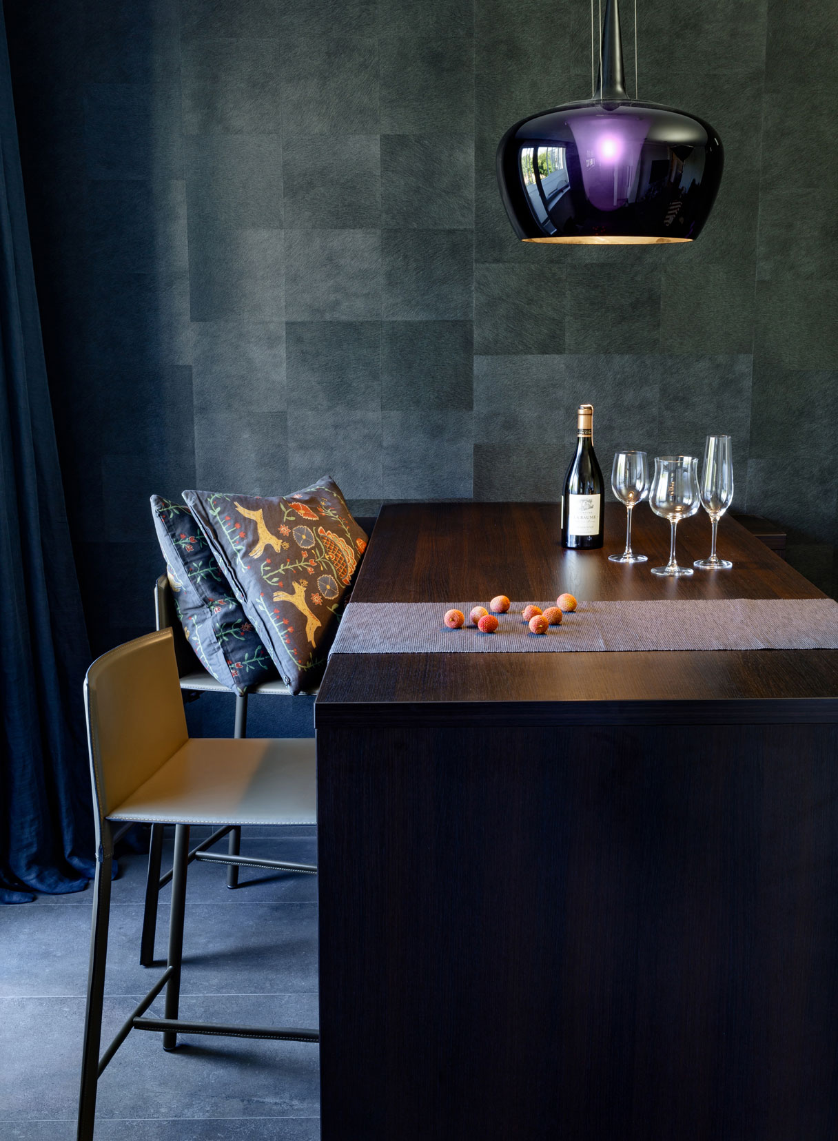 雅致美容师的现代家居空间-1