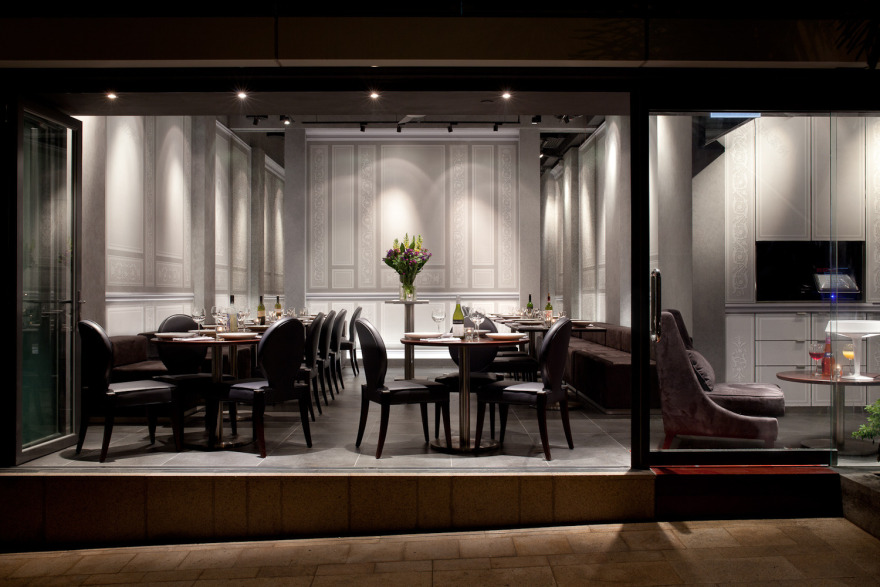 数字化装饰的戏剧性演绎——La Viola 西餐厅设计-5