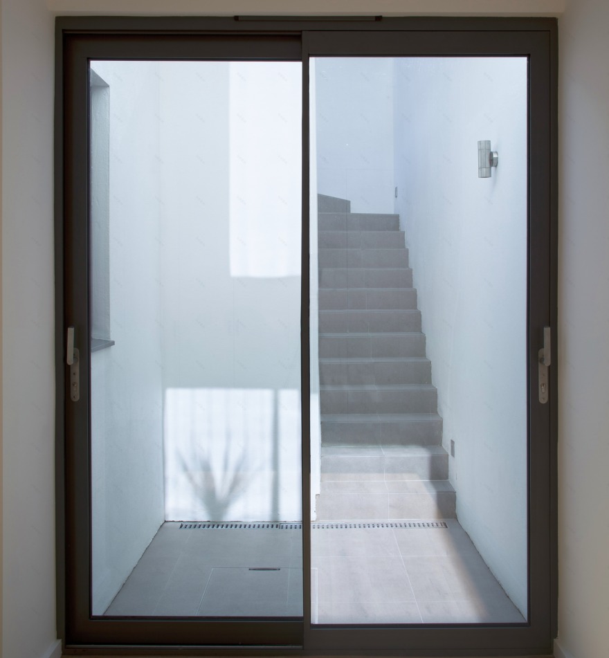 颠覆传统设计的“Amerland Road 别墅”-26