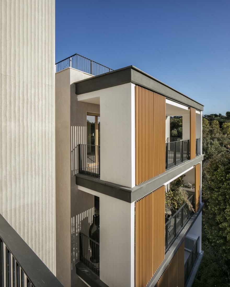 意式环保别墅设计,融入自然景观-8