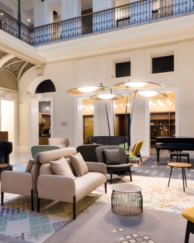 布达佩斯传奇建筑 Hotel Moments