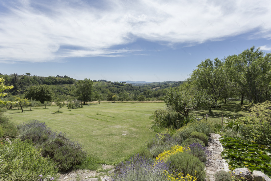 意大利乡村 18 世纪老宅翻新记-37