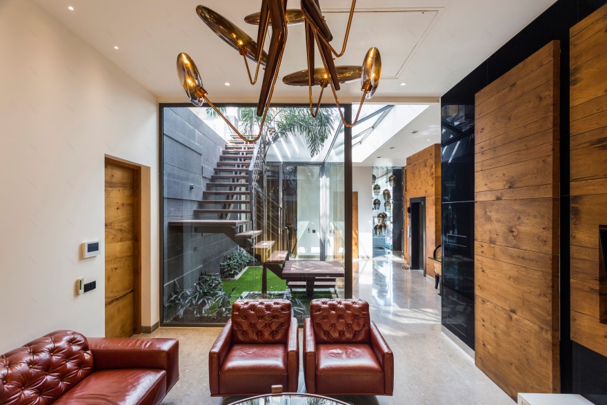 繁忙城市中的宁静绿洲——印度 Panchkula 别墅 Pool House-7