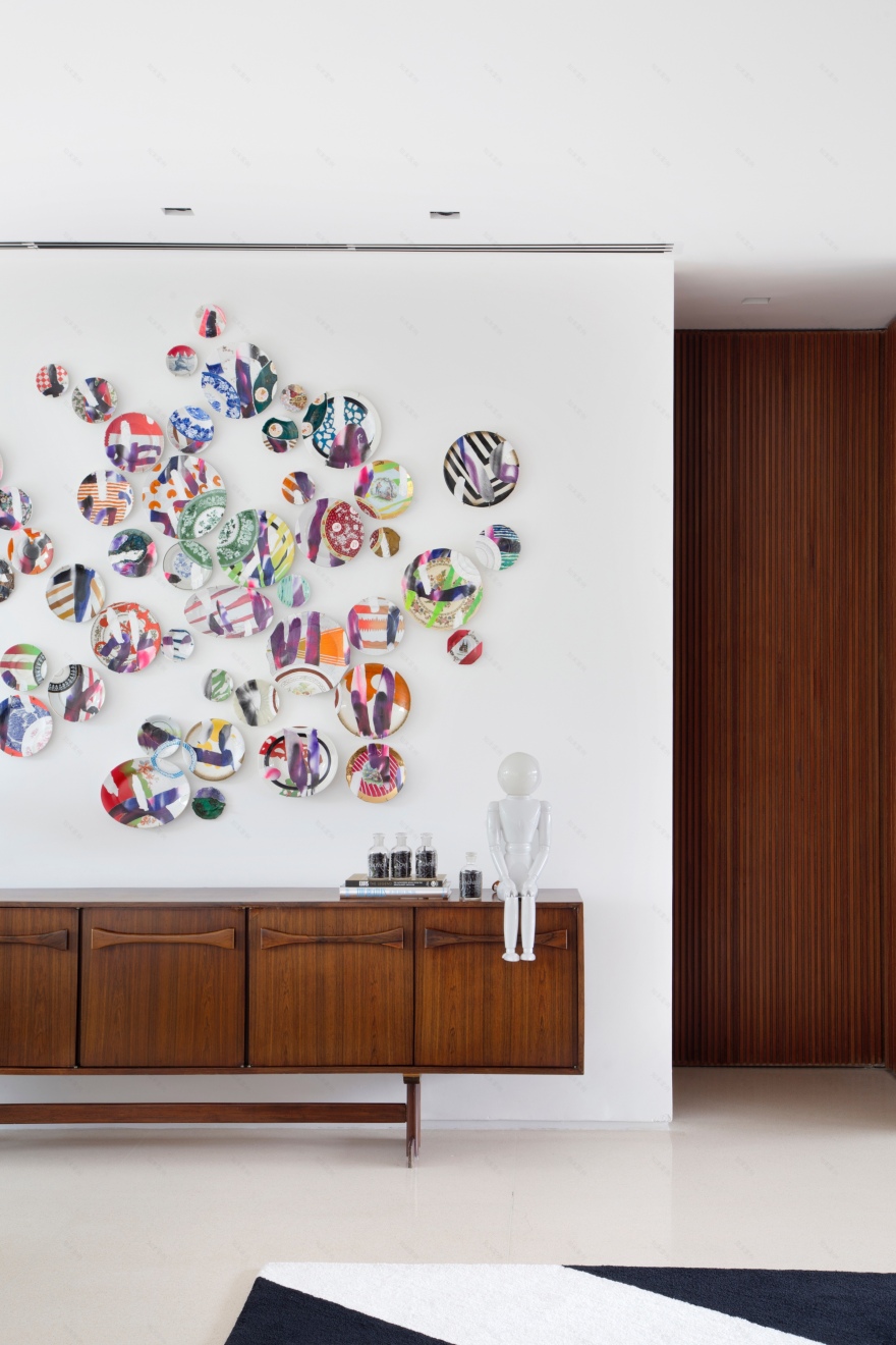 巴西女演员 Bruna Marquezine 家居设计 | 色彩斑斓的千平米艺术空间-9