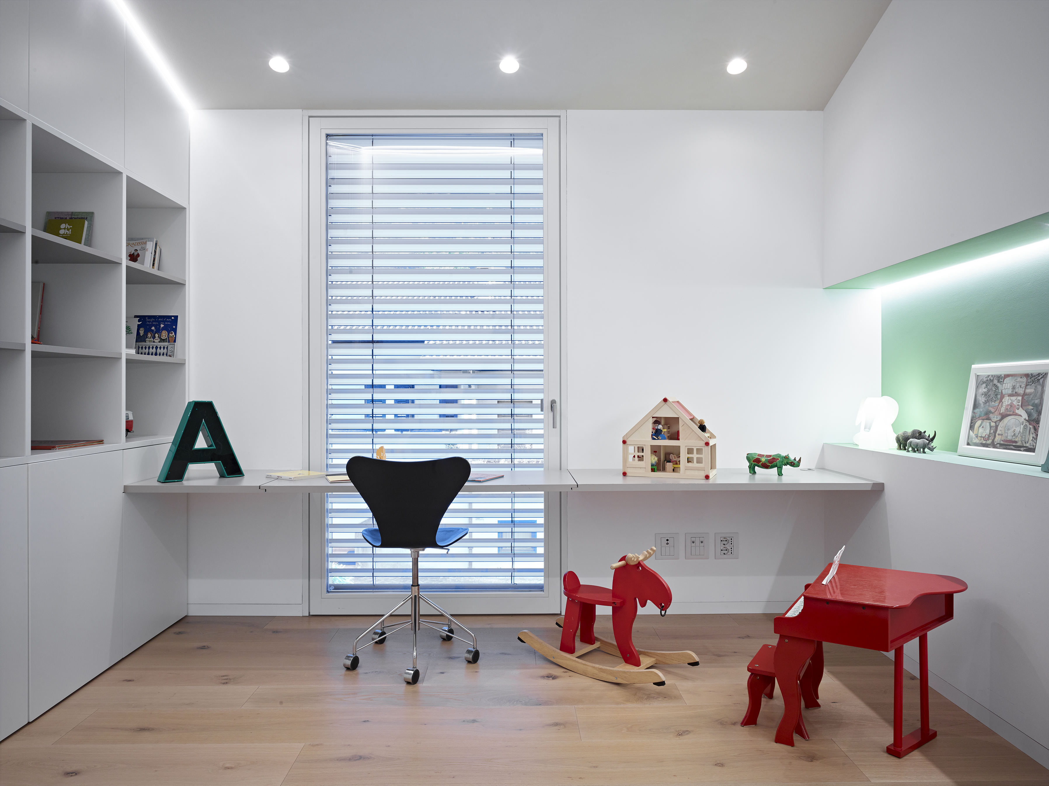 绿色环保的 FG 家庭别墅,融入自然的设计-31