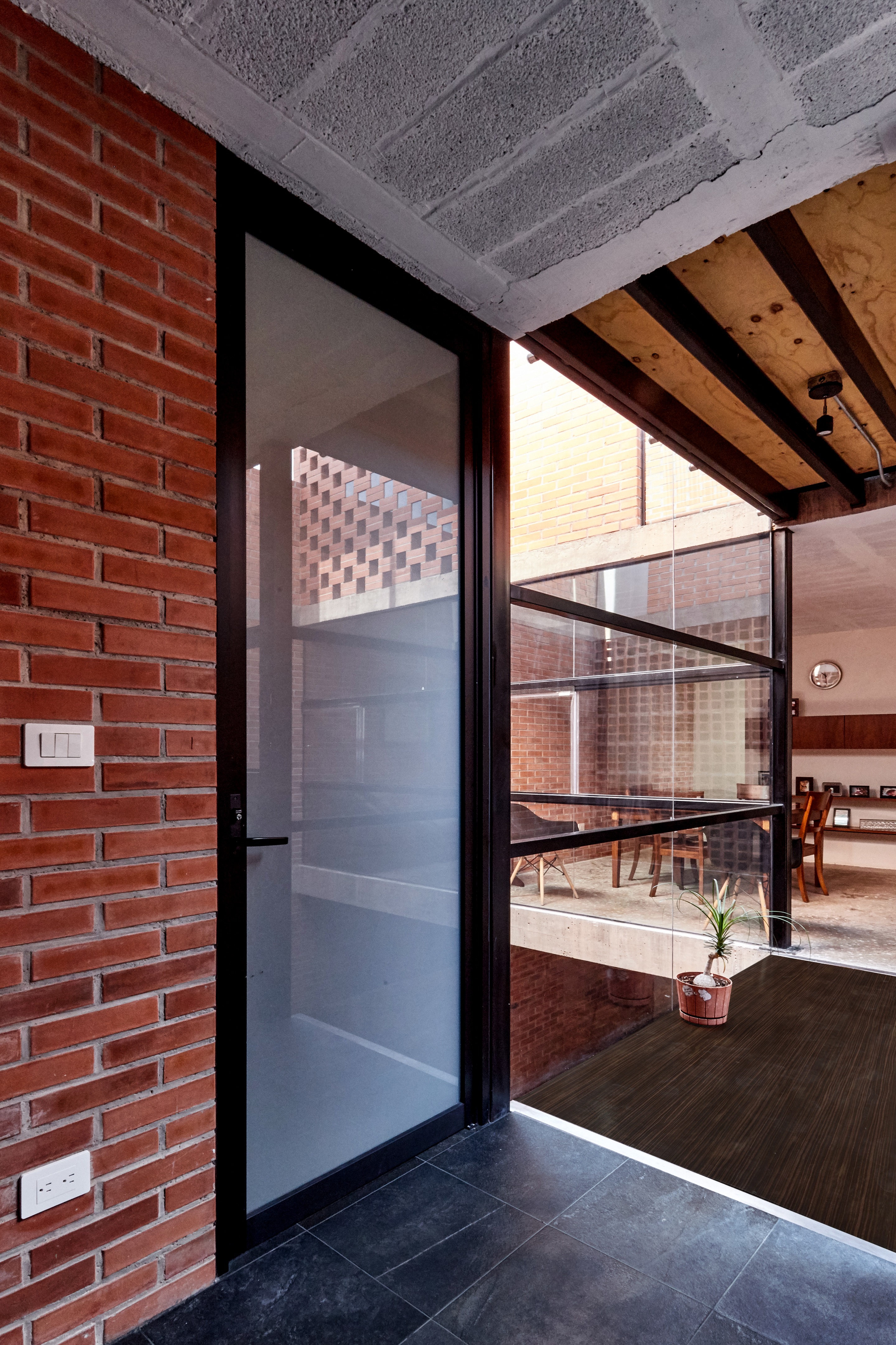 墨西哥 Colorines 别墅建筑丨墨西哥普埃布拉-11