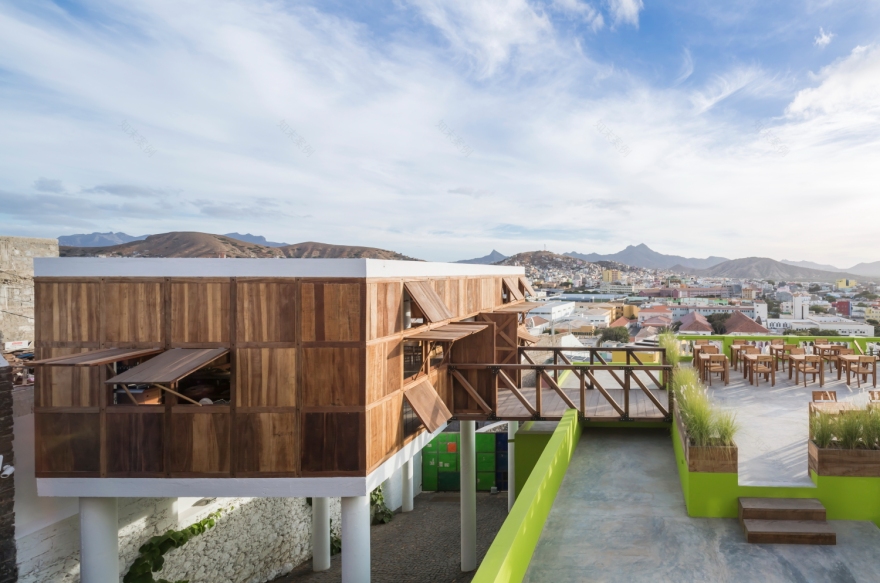 Cape Verde 岛上的生态酒店 - 融入本土元素的环保设计-78