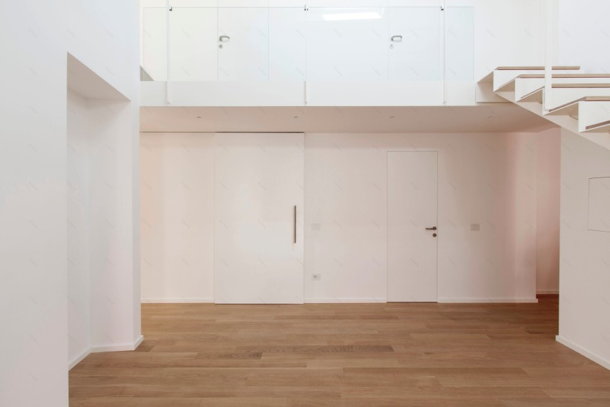 历史中心的小型豪华别墅改造-18