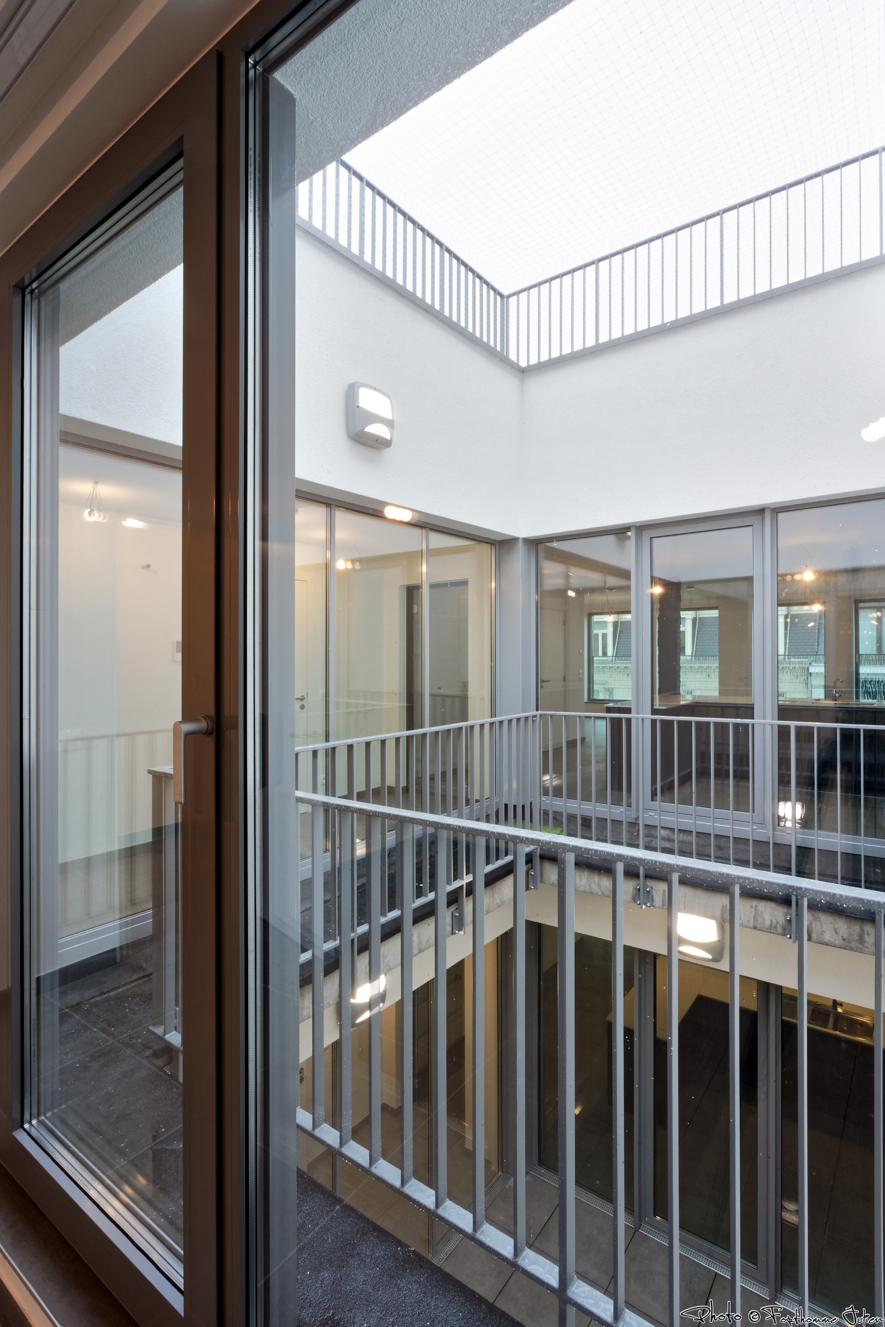 比利时 Lombard 26 公寓设计丨Grondregide-16