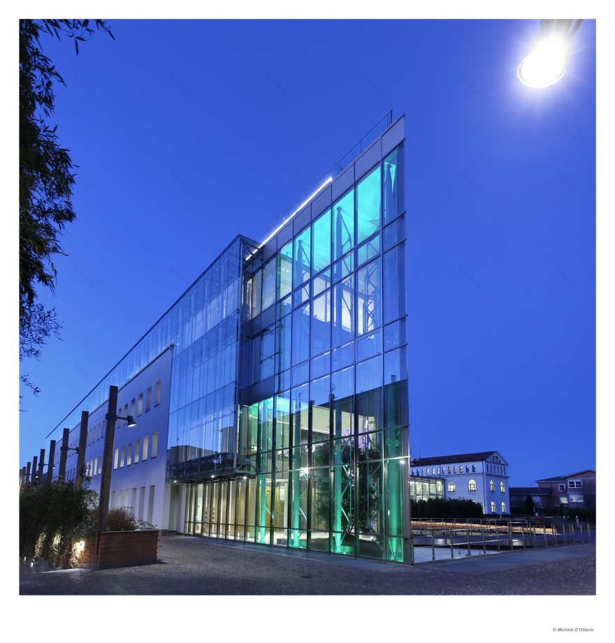 意大利 Ferrero 总部大楼,绿色环保的现代办公空间-1