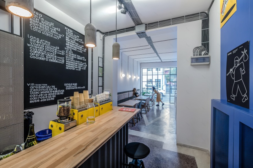 布加勒斯特的一家名为索托的咖啡酒吧,支持当地艺术家-15