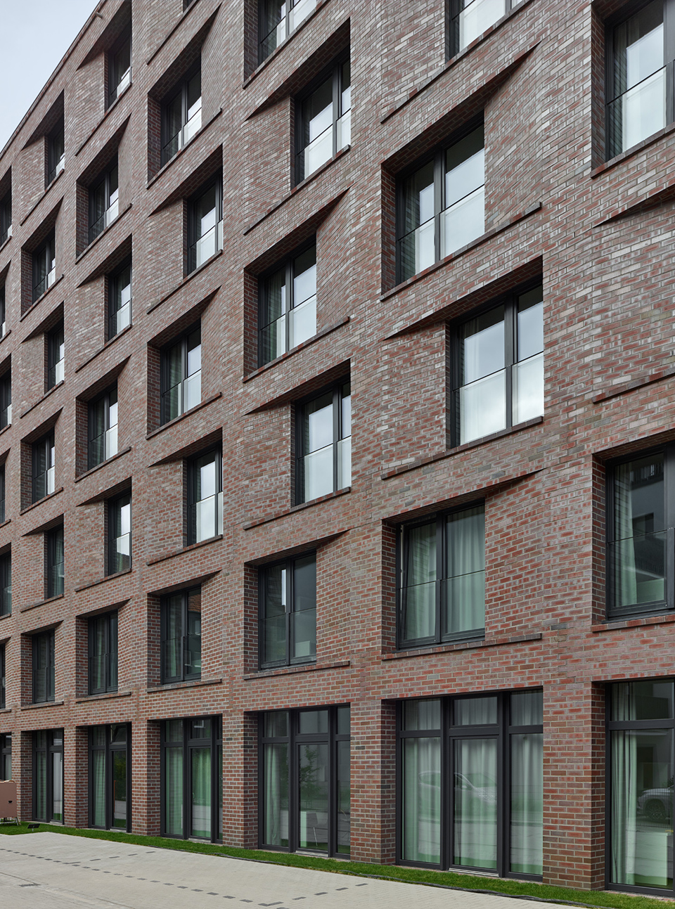 汉诺威 HAINBASE 学生公寓丨德国汉诺威丨Max Dudler-23