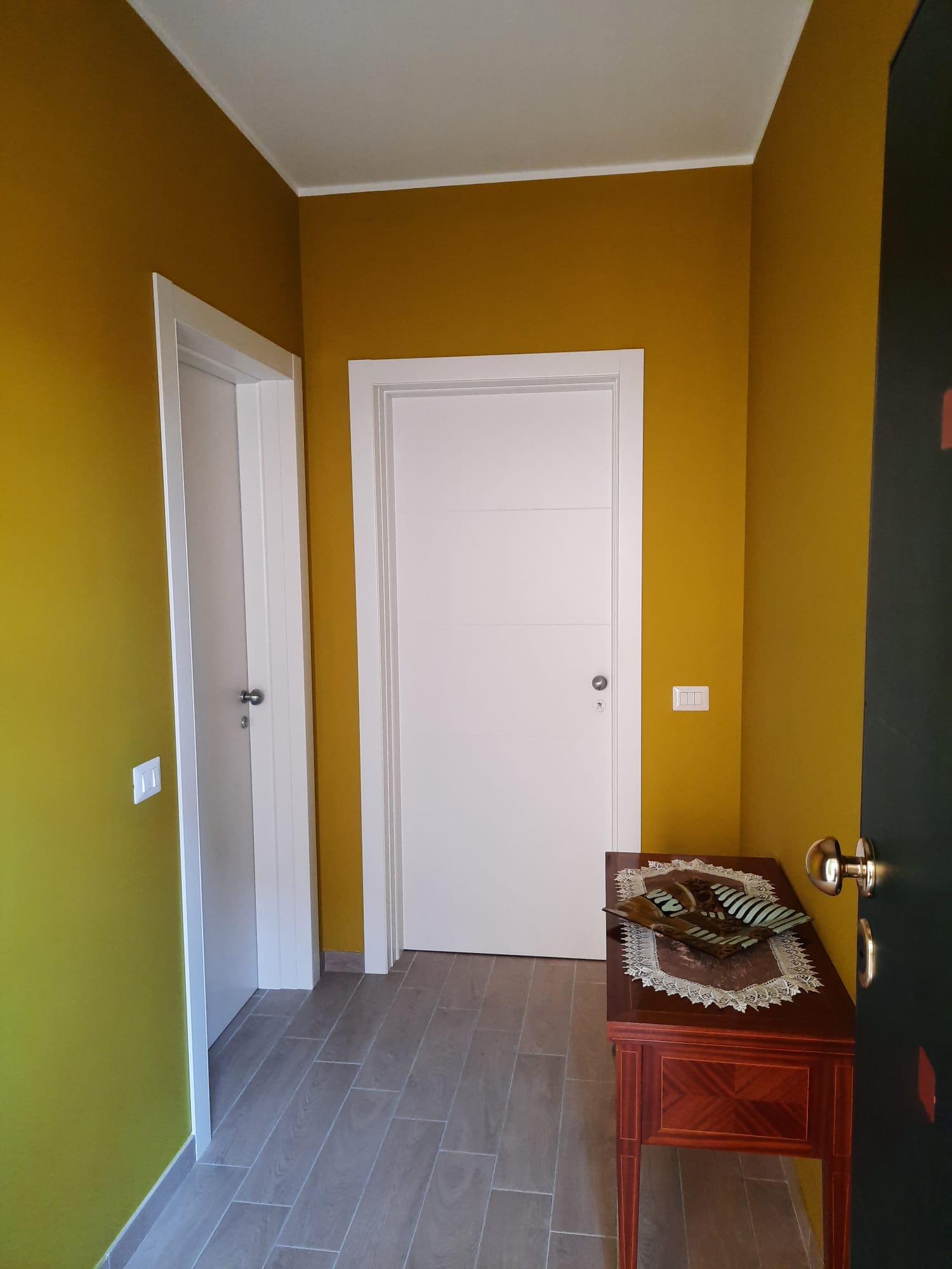 意式风情错落有致，103 平米打造双层三居室-5