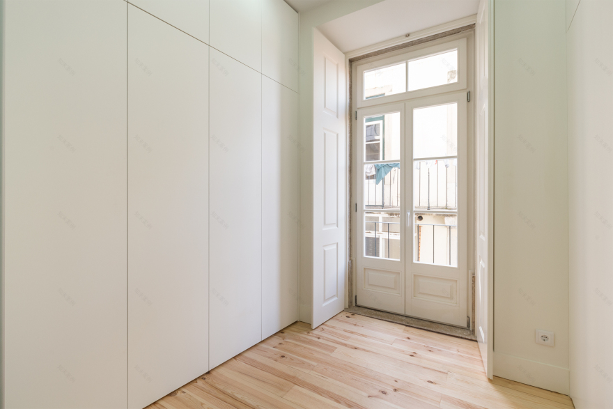 里斯本历史中心 150 平米三层复式公寓设计丨葡萄牙里斯本-10