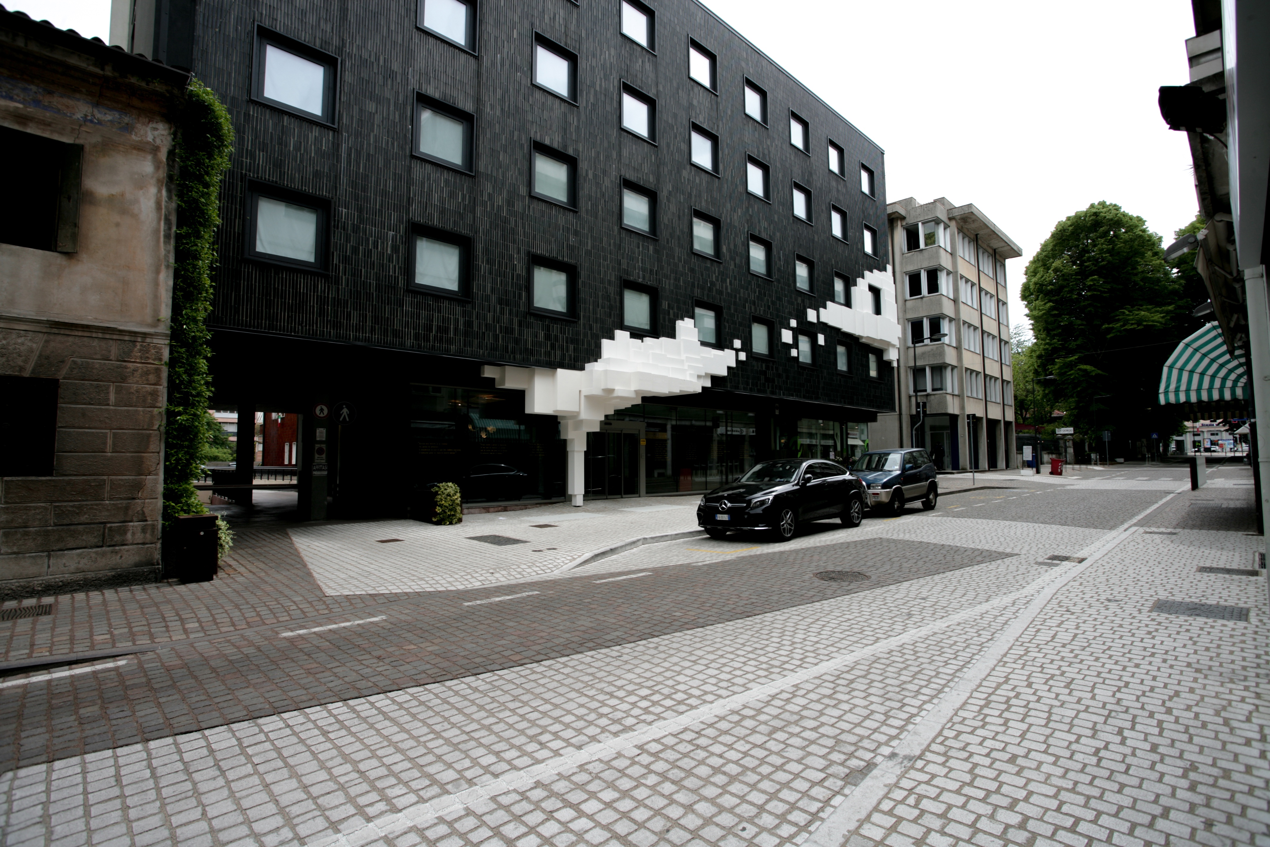 历史印记的街道改造 · Pordenone 市政厅的可持续城市发展计划-13