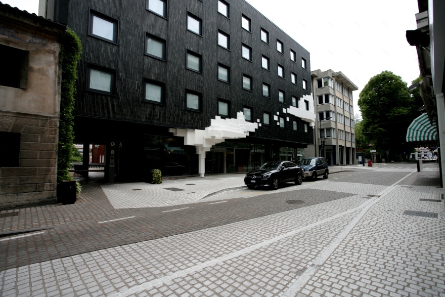 历史印记的街道改造 · Pordenone 市政厅的可持续城市发展计划-13