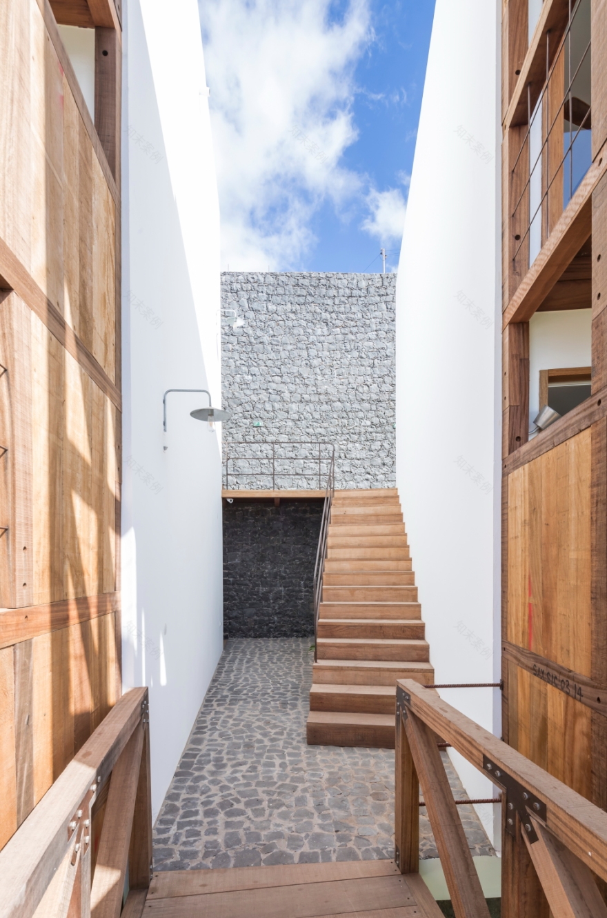 Cape Verde 岛上的生态酒店 - 融入本土元素的环保设计-16