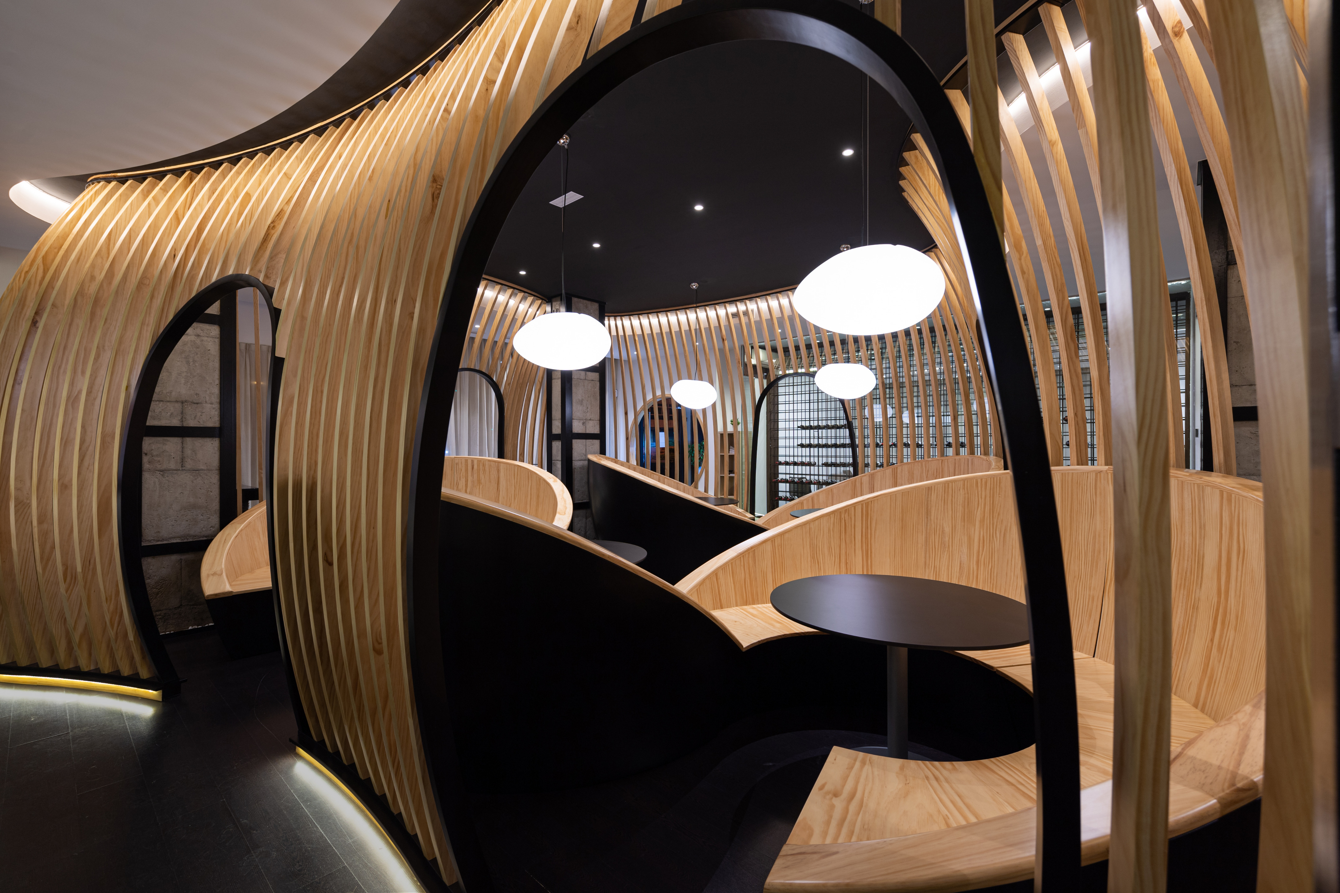 韩式餐厅"Mandu Muelle"打造温馨空间-7