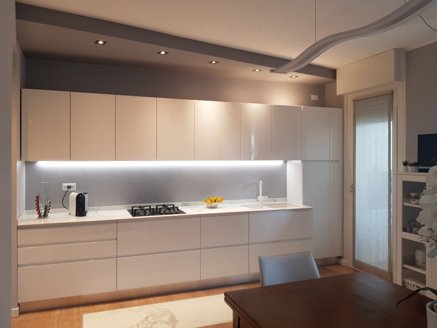 60 年代公寓的现代翻新-1