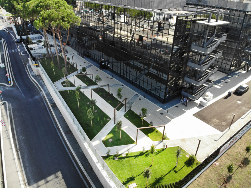 蒂布尔蒂纳大道-0