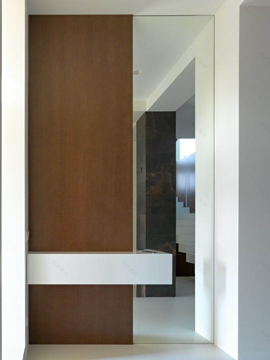 莫斯科乡村别墅的简约温馨室内设计-27