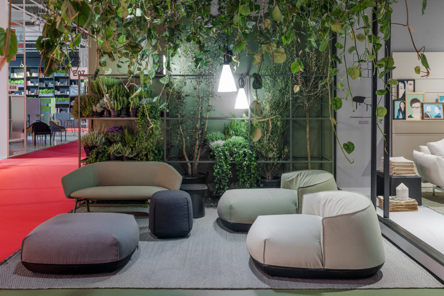 Kristalia 家具展位——绿意盎然的家宅展示空间-2