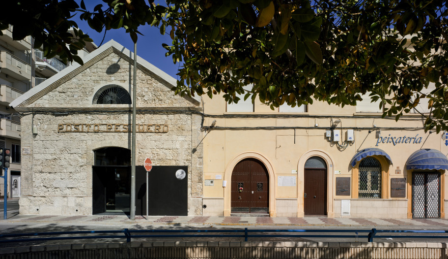 惊艳翻新的 19 世纪工业建筑 | Posito Pesquero-36