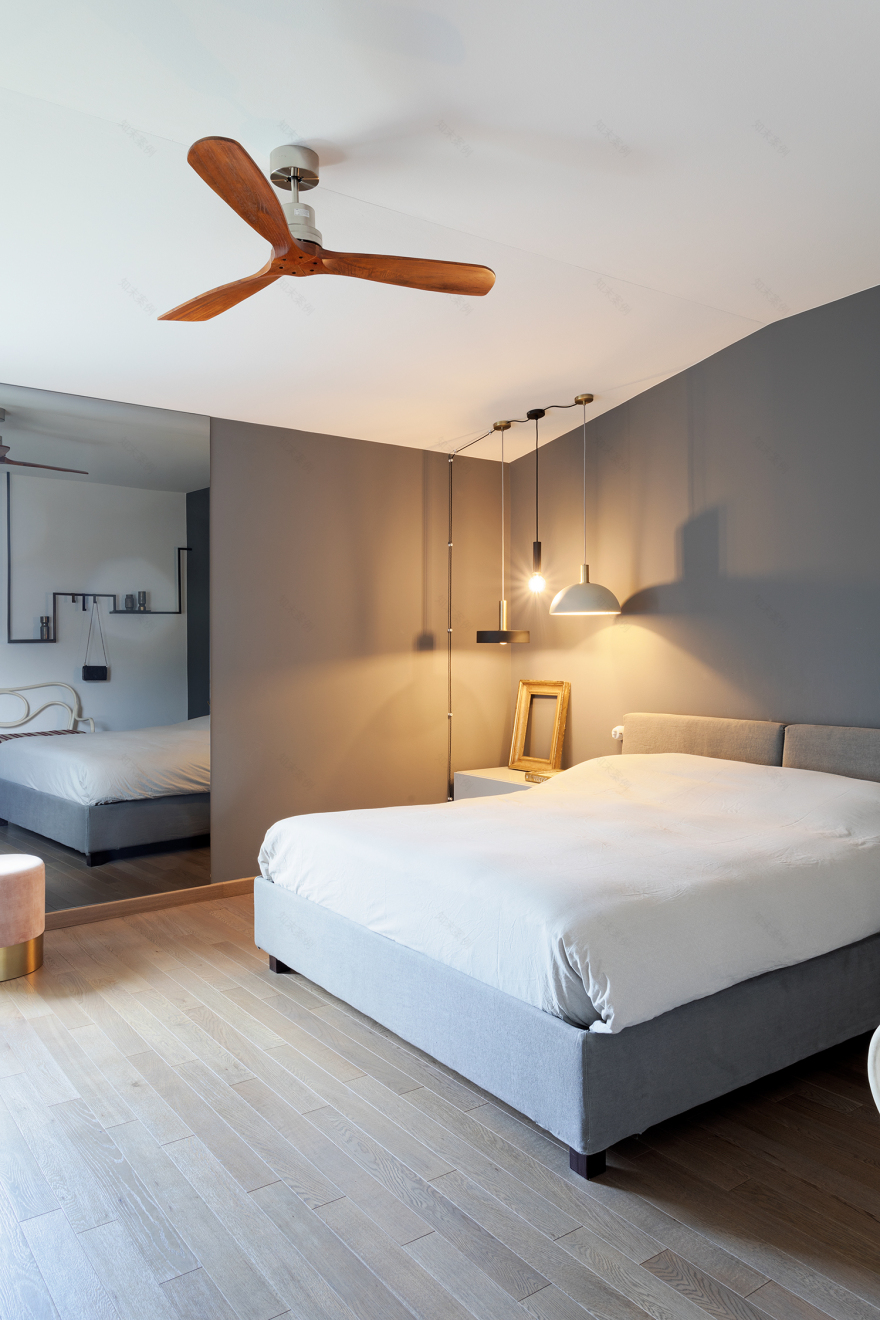 绿意盎然的意式别墅家居设计-33