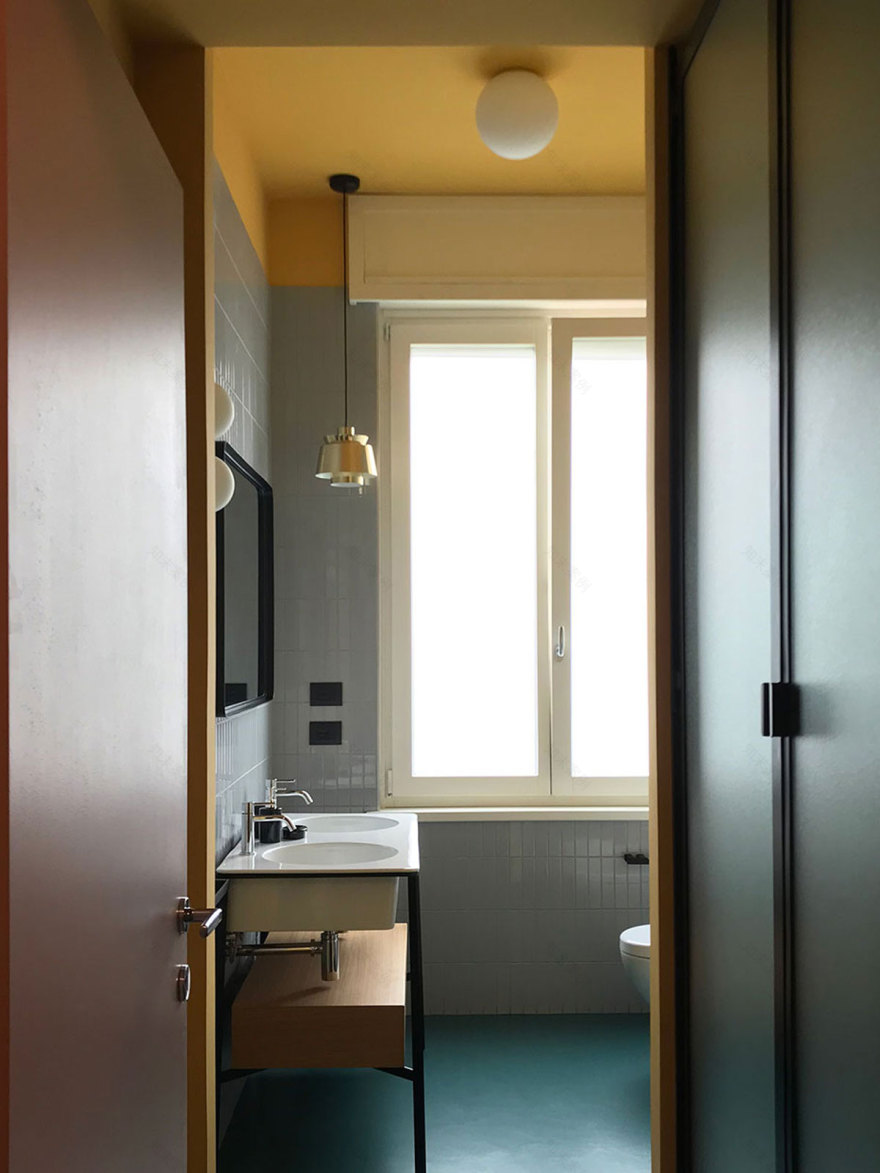 复古公寓翻新,色彩与家具打造个性空间-3