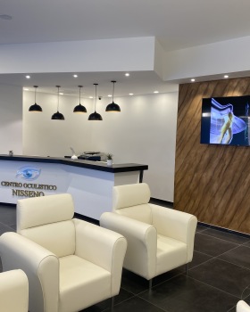 centro oculistico nisseno - Hall e direzione