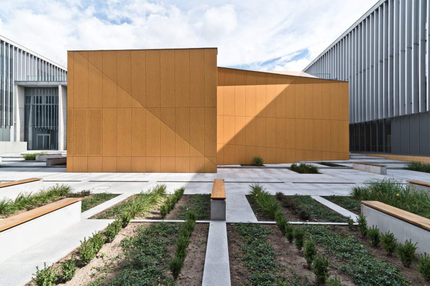 米科瓦伊茨大学历史系教学楼-11