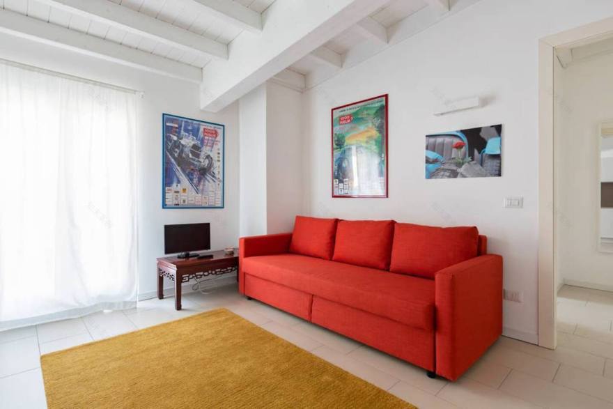 梦想千里的意大利赛车公寓设计(Dreaming Mille Miglia)-8