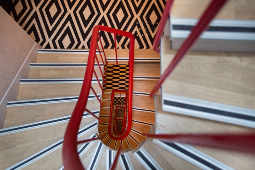 巴黎彩色艺术酒店“红蜡笔”-4